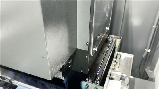 爲什(shi)麽數碼印(yin)花機清洗(xi)噴頭不出(chū)廢墨?