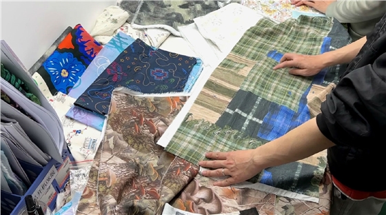 數碼(mǎ)印花如(ru)何保證(zheng)色彩一(yi)緻性與(yǔ)準确性(xìng)?