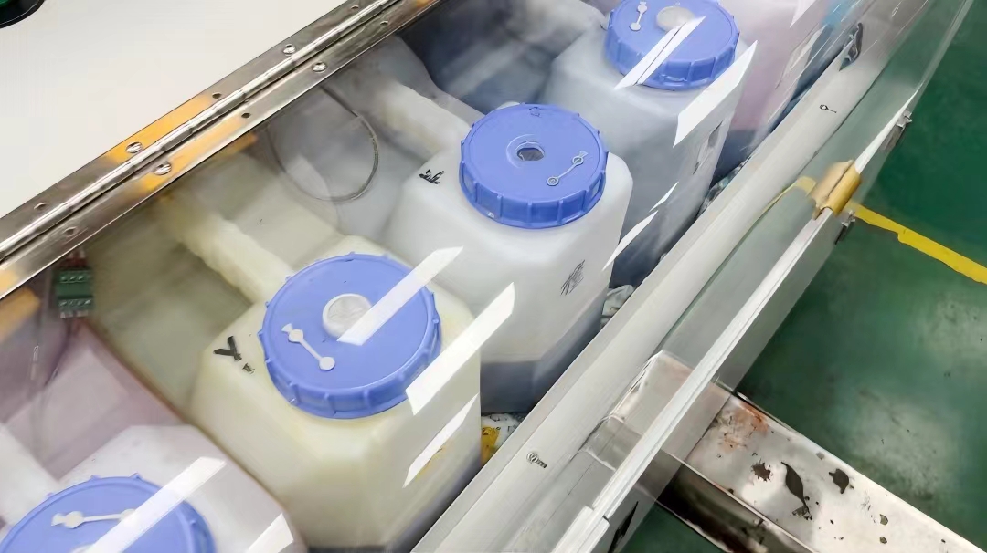 如何(he)避免數碼印(yìn)花機輸墨管(guan)堵塞?