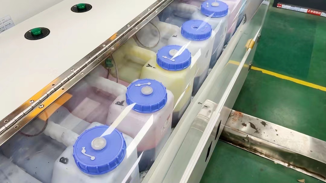 如(rú)何判斷(duan)數碼印(yìn)花機墨(mò)水是否(fou)适合高(gao)溫環境(jìng)?